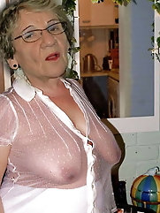 Granny - See Through 3