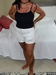 Enjoying Playtime with Sex Toys